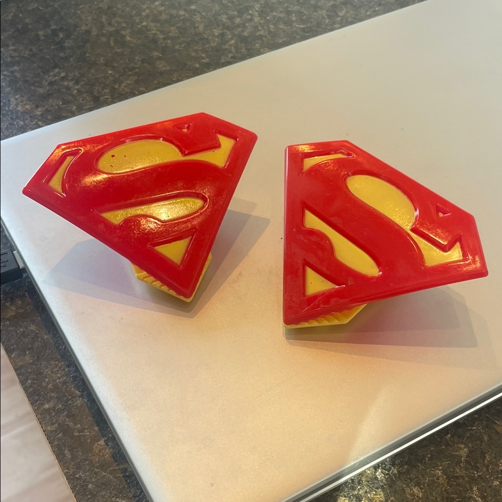 💥 Superman sun lounger towel clips  💥💥💥